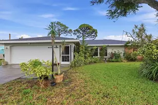 1329 Nantucket Rd, Venice, FL 34293 - Photo 1