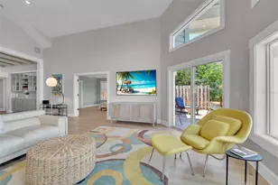 1275 Port Ln, Sarasota, FL 34242 - Photo 20