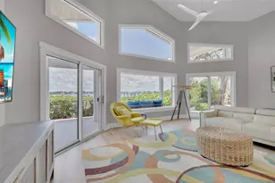 1275 Port Ln, Sarasota, FL 34242 - Photo 16