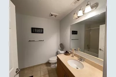 1064 N Tamiami Trail #1122, Sarasota, FL 34236 - Photo 16