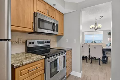 4325 Gulf Of Mexico Drive #402, Longboat Key, FL 34228 - Photo 34