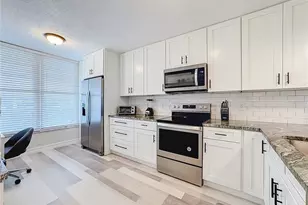 3750 Pinebrook Cir, Bradenton, FL 34209 - Photo 4