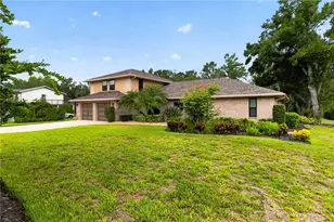 9703 65th Ave E, Bradenton, FL 34202 - Photo 4