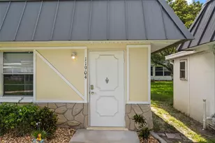11904 Bayonet Ln, New Port Richey, FL 34654 - Photo 6