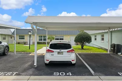 11904 Bayonet Lane, New Port Richey, FL 34654 - Photo 32