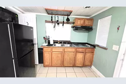 2031 4th Street, Sarasota, FL 34237 - Photo 6