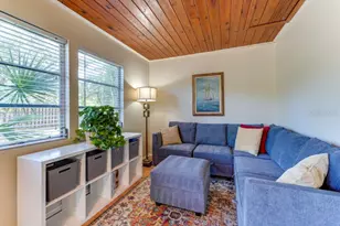 2301 Kalin Ln, Sarasota, FL 34231 - Photo 16