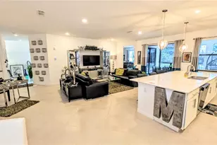 5639 N Honore Ave, Sarasota, FL 34243 - Photo 6