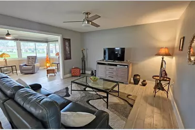 5468 Riverbluff Circle #V-40, Sarasota, FL 34231 - Photo 12