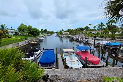 5468 Riverbluff Circle #V-40, Sarasota, FL 34231 - Photo 42