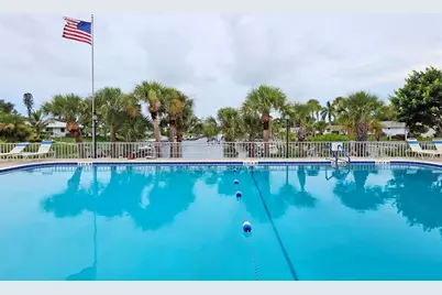 5468 Riverbluff Circle #V-40, Sarasota, FL 34231 - Photo 36