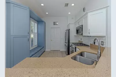 129 Treviso Court, Nokomis, FL 34275 - Photo 10