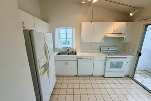 950 Waterside Ln, Bradenton, FL 34209 - Photo 8