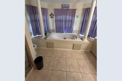 29 Fairway Road, Rotonda West, FL 33947 - Photo 18
