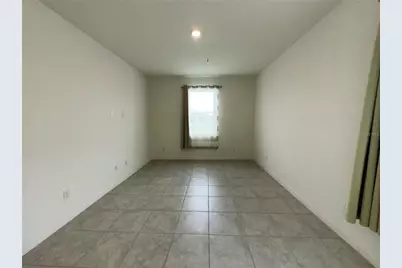 3551 74th Avenue Circle E, Sarasota, FL 34243 - Photo 28