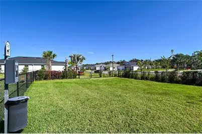 3551 74th Avenue Circle E, Sarasota, FL 34243 - Photo 42