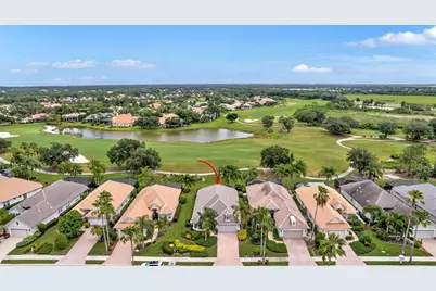 7163 Sandhills Place, Lakewood Ranch, FL 34202 - Photo 2