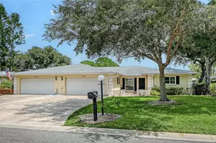 5621 Palm Aire Dr, Sarasota, FL 34243 - Photo 4