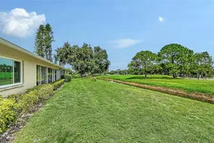 5621 Palm Aire Dr, Sarasota, FL 34243 - Photo 42