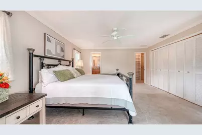 5621 Palm Aire Drive, Sarasota, FL 34243 - Photo 26