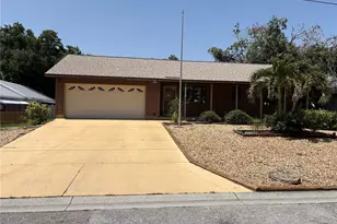 7206 8th Ave NW, Bradenton, FL 34209 - Photo 1