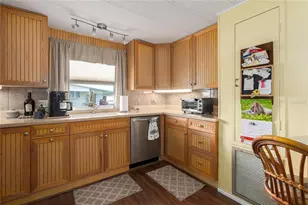 198 Tankey Dr, Palmetto, FL 34221 - Photo 4