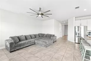 9916 Daybreak Glen, Parrish, FL 34219 - Photo 8