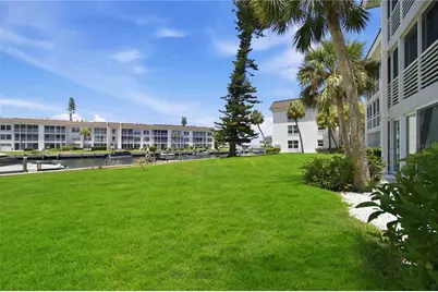 4340 Falmouth Drive #104, Longboat Key, FL 34228 - Photo 20