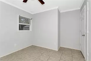 5680 25th St Cir E, Bradenton, FL 34203 - Photo 18