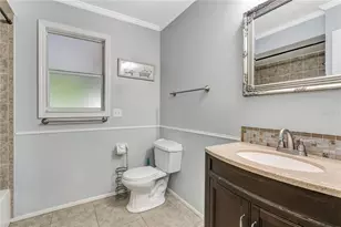 5680 25th St Cir E, Bradenton, FL 34203 - Photo 16