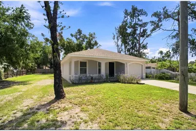 5717 E 11th Street E, Bradenton, FL 34203 - Photo 22