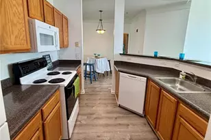 4802 51st Street W, Bradenton, FL 34210 - Photo 4