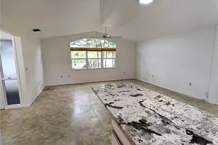1315 8th St W, Palmetto, FL 34221 - Photo 6