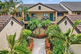 5652 Ashton Lake Dr, Sarasota, FL 34231 - Photo 2