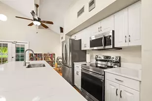 5652 Ashton Lake Dr, Sarasota, FL 34231 - Photo 42