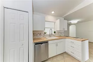 3081 Jody St, Port Charlotte, FL 33948 - Photo 18