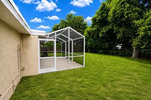 4200 Winthrop St, Sarasota, FL 34232 - Photo 16