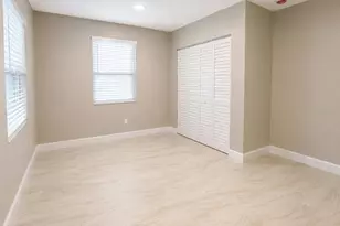 2103 45th St Ct E, Bradenton, FL 34208 - Photo 6