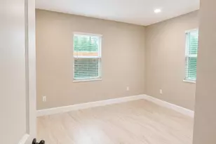 2103 45th St Ct E, Bradenton, FL 34208 - Photo 4