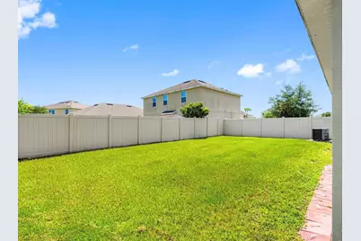 8106 Bilston Village Lane, Gibsonton, FL 33534 - Photo 20