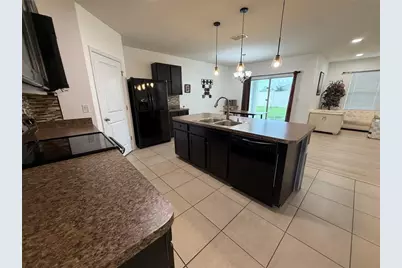 8106 Bilston Village Lane, Gibsonton, FL 33534 - Photo 8