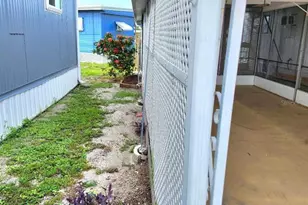 2104 Ohio Ave, Bradenton, FL 34207 - Photo 4