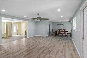 3831 118th St W, Bradenton, FL 34210 - Photo 4