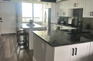 9425 Blind Pass Rd, Saint Petersburg, FL 33706 - Photo 8