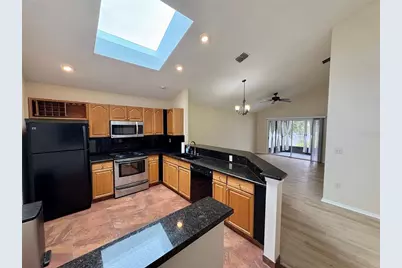 4007 39th Street W, Bradenton, FL 34205 - Photo 4