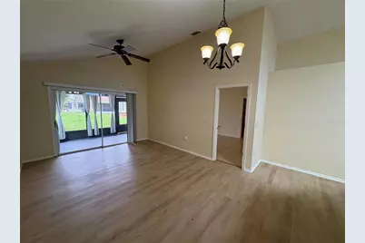 4007 39th Street W, Bradenton, FL 34205 - Photo 10