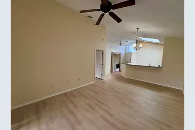 4007 39th Street W, Bradenton, FL 34205 - Photo 8