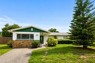 8628 Magnolia Dr, Seminole, FL 33777 - Photo 1