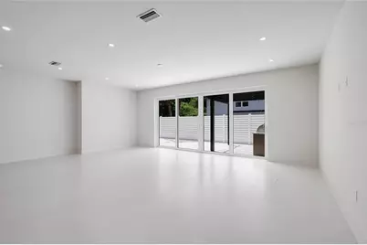 2596 Floyd Street, Sarasota, FL 34239 - Photo 6