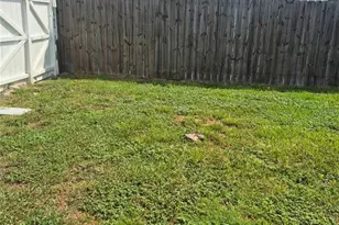 2604 Reef Ct, Orlando, FL 32805 - Photo 4